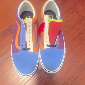 Vans - Brand new.  size 10 men-suede colorblock.